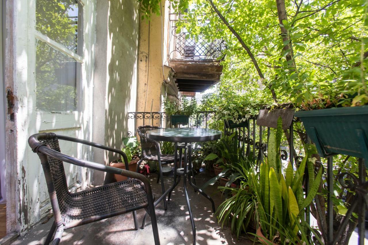 Private Apartment In The Center Of Old Tbilisi Zewnętrze zdjęcie